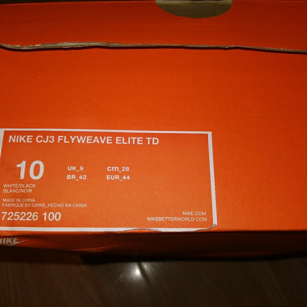 Nike CJ3 Flyweave Elite TD Men's Football Cleats